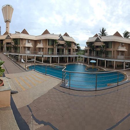 Royal Orchid Central Kireeti Hampi, Hospet Zewnętrze zdjęcie