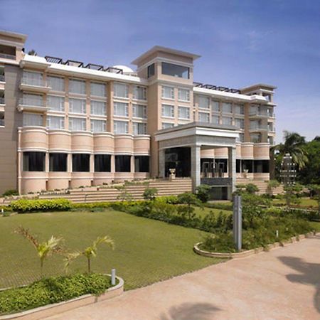 Royal Orchid Central Kireeti Hampi, Hospet Zewnętrze zdjęcie