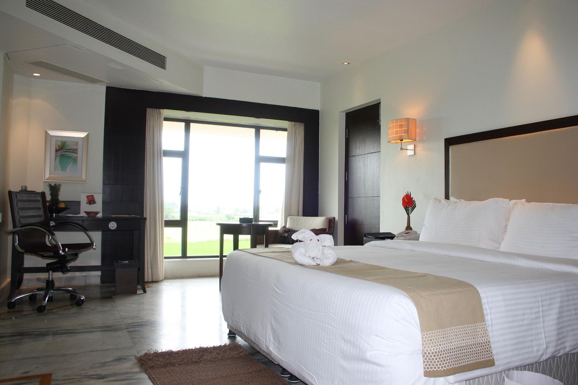 Royal Orchid Central Kireeti Hampi, Hospet Zewnętrze zdjęcie