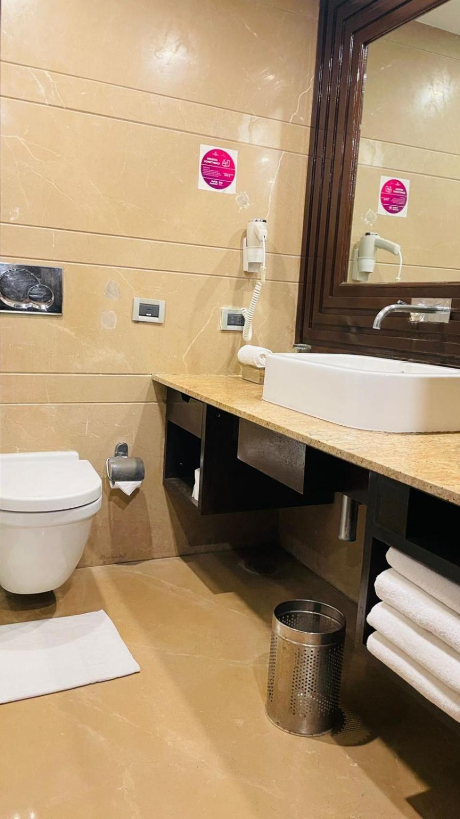 Royal Orchid Central Kireeti Hampi, Hospet Zewnętrze zdjęcie