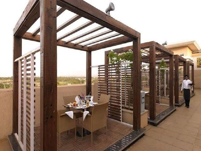 Royal Orchid Central Kireeti Hampi, Hospet Zewnętrze zdjęcie