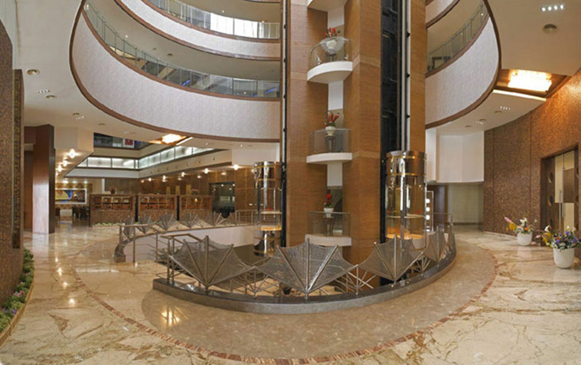 Royal Orchid Central Kireeti Hampi, Hospet Zewnętrze zdjęcie